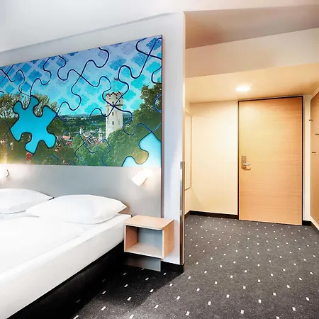 B&B Hotel Ravensburg מלון