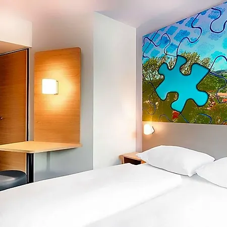 מלון B&B Hotel Ravensburg 3*