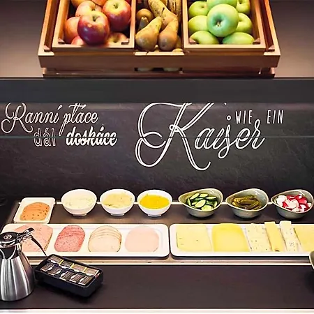 מלון B&B Hotel Ravensburg 3*