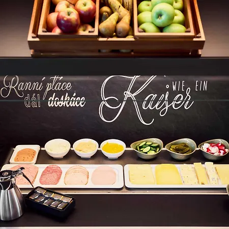 מלון B&B Hotel Ravensburg 3*