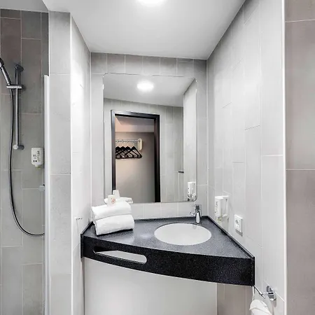B&B Hotel Ravensburg 3*